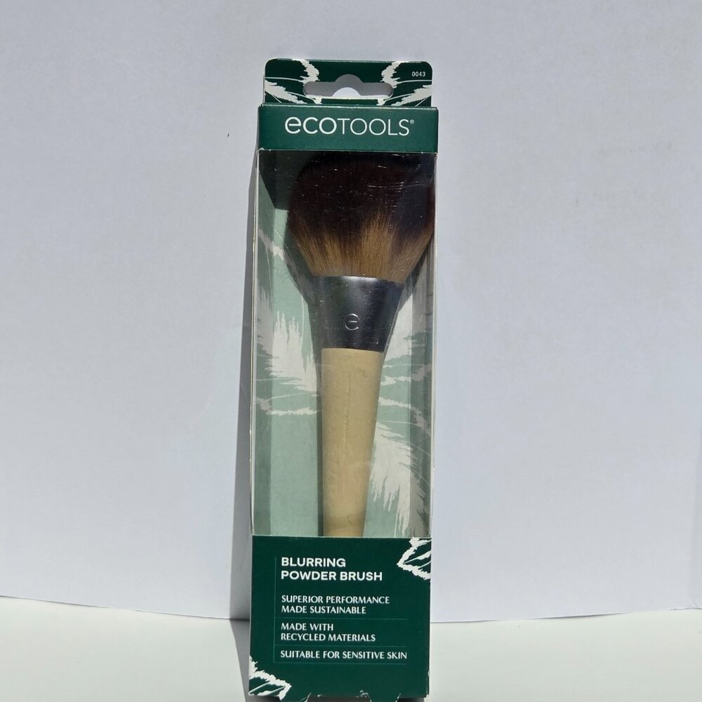 Becomes $6 When Bundled - The EcoTools Blurring Powder Makeup Brush - Picture 3 of 4